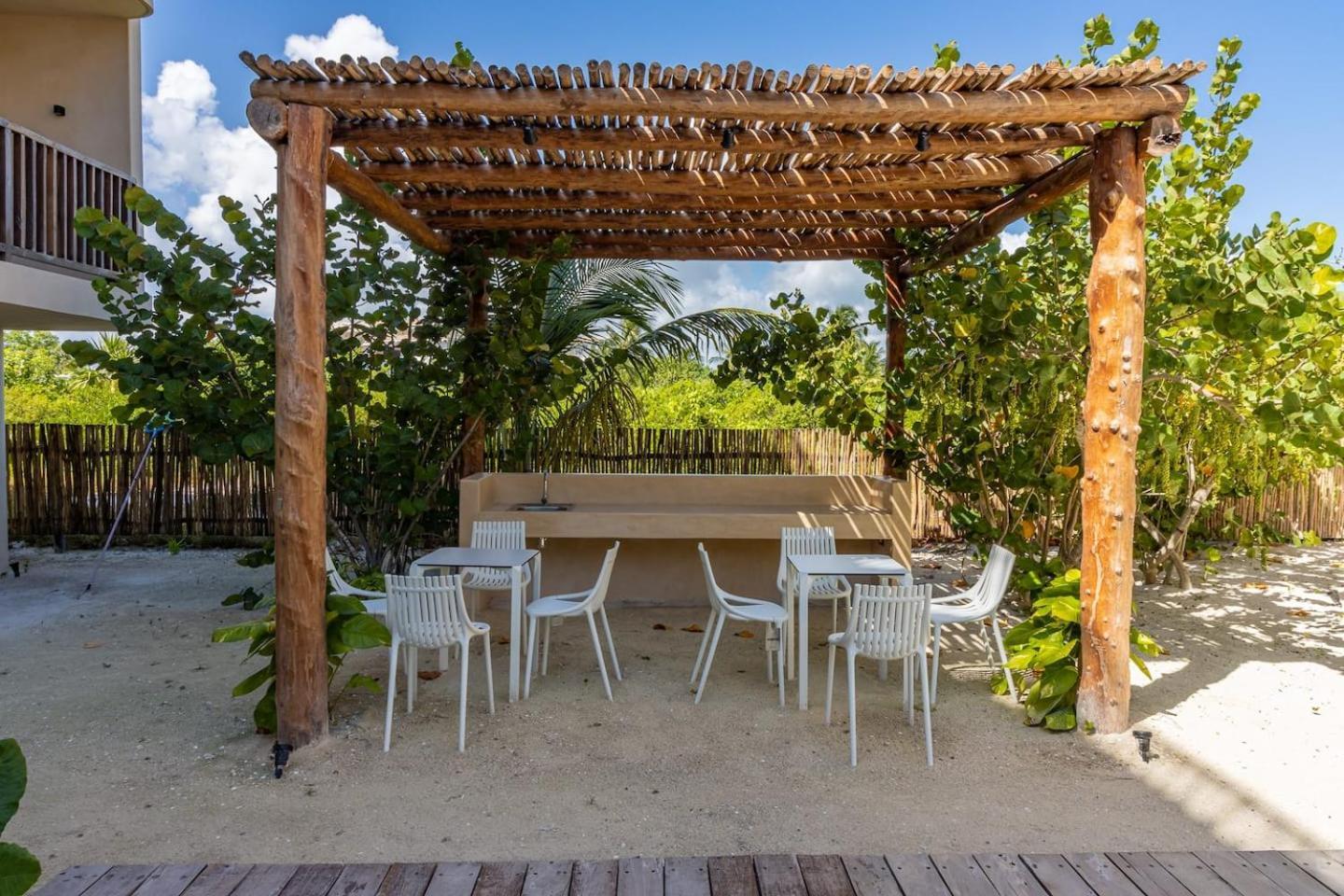 Pool View Loft Steps From The Ocean In Punta Cocos - C101 Hotel Isla Holbox Exterior foto