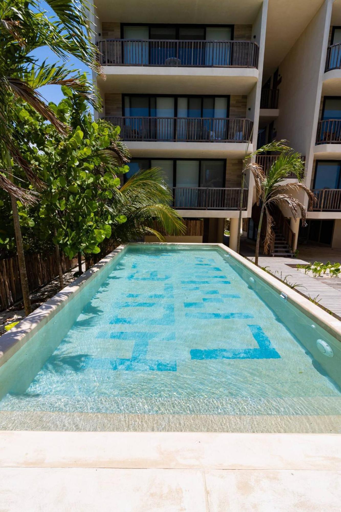 Pool View Loft Steps From The Ocean In Punta Cocos - C101 Hotel Isla Holbox Exterior foto
